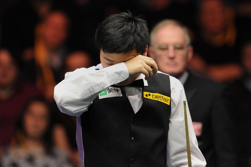 С�����ˡ���1��13�գ�2013��˹ŵ�˴�ʦ���׳��Ծ����������������ھ��޲�ѷ������0-2����������ư٣���5-3���������ֲ�����̭�� 