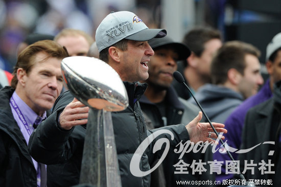 ���壺2013��47�쳬���� �Ͷ���Ħ��ѻ��ʤ�����С�4��