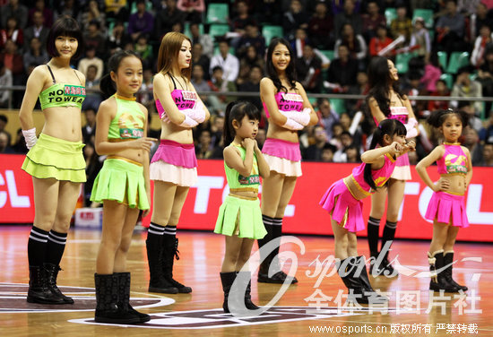 ���壺CBA�㶫vsɽ�� ���ɰ����򱦱�������Ȥ���ޡ�5��