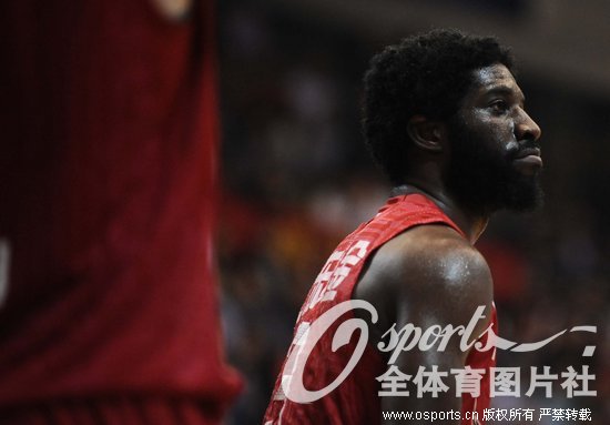 杰特成为山东队胜利的功臣