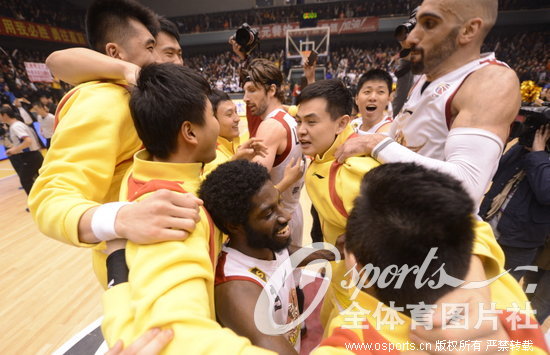 ɽ�������״ν���CBA�ܾ���