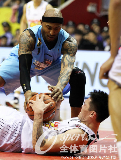 ���˶������췼�굽��ƴ��