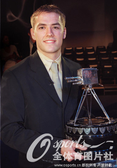 1998�꣬ŷ�ı�Ӣ�����ӹ�����Ϊ���������˶�Ա��