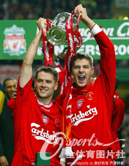 2003�꣬Ӣ����������������������2-0սʤ������ŷ�ģ��󣩺ͽ�������ףʤ����