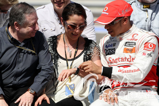 �������뺺�ܶ��٣��ң���̸