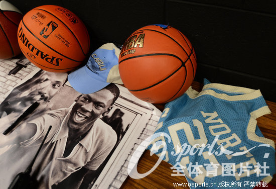 �ǵ���ϯѧУ����� ���շ���Ͷ��������ҵ