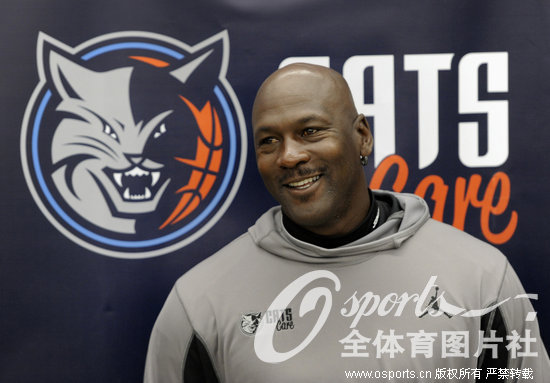 �ǵ���ϯѧУ����� ���շ���Ͷ��������ҵ