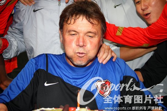 ���ں����ԱΪ��˧���� ��³�����������