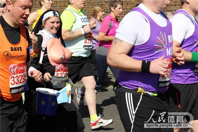 �׶�������ѡ���ǵ���װ��� ����������������