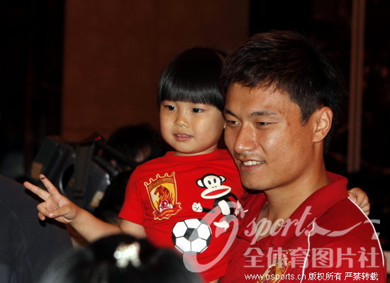 ���ݺ���۬����Ů����ϯ�칦��