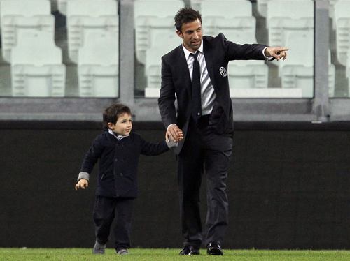 ƤҮ�ޣ��ң��ڱ�����������Ŷ����б���˹�����������»��緢