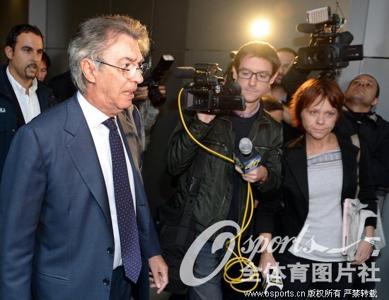 2013��10��1�գ�����������ϯĪ���ٳ�ϯ���»���顣