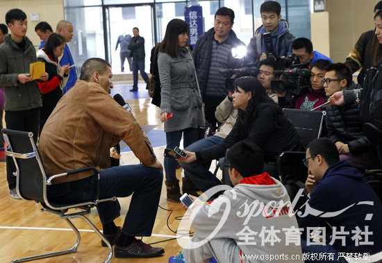 ���ض���ʽ����NBL�����Ŵ�� ���Ŀ����ͦ��CBA(��ͼ)��4��