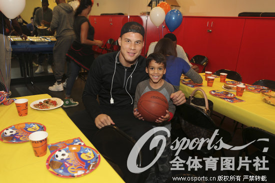 �������Ͷ�˹���Ӻ�Ӱ