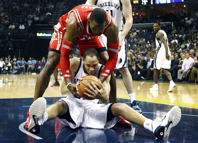 ���������Ͳ�������2013��11��26�գ�2013-2014����NBA���������Ϸ�˹����86��93����˹�ػ����������������˹������