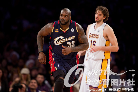 2009��12��26�գ�2009-2010����NBA������ʥ����ս����ɼ������87��102������������ʿ�����˵�5��ʤ��ֹ��