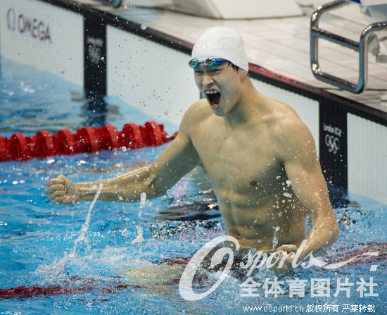 2012��7��29�գ�2012���׶ذ��˻���Ӿ����400������Ӿ�����������ڡ�