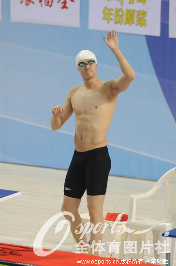 2013��4��1�գ�2013��ȫ����Ӿ�ھ���������˳��ժ��400������Ӿ�ھ���