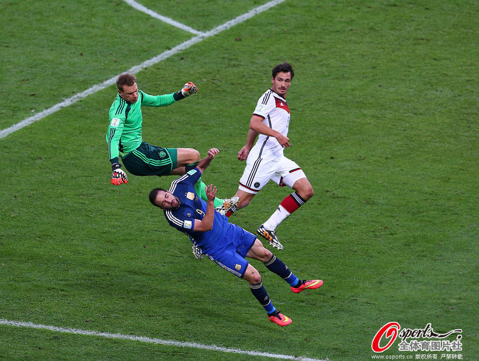 �ե캸�X����˥�ʦ]