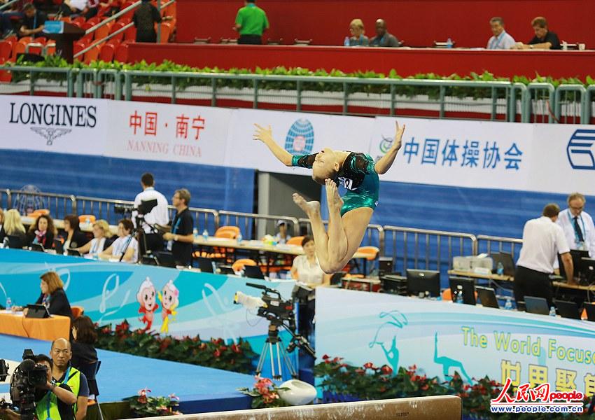 �����������Ƽ� ڹ��Ů����ٵ���������6��