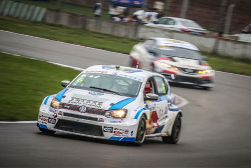 �����ڱ���վ������