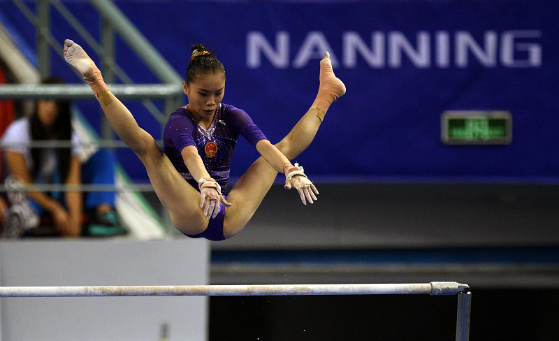 �й�ѡ��Ҧ�����ڸߵ͸ܱ����С��»��������������