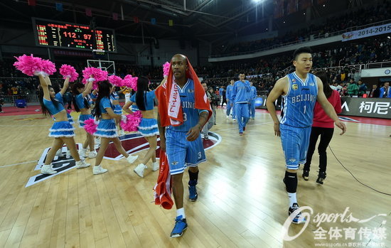 ���������ź��볡