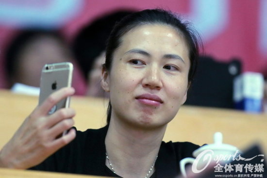 ���պ�����