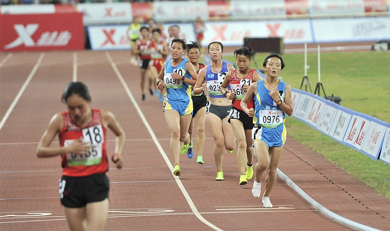 運動員在比賽中