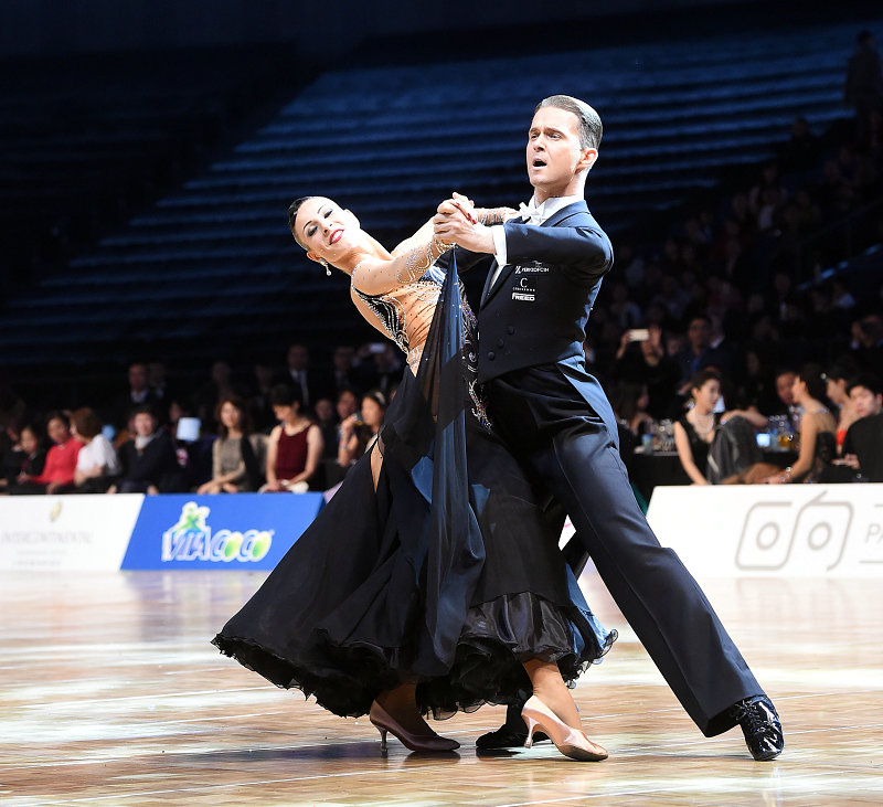 ���������������Ϻ����������Ϻ��������ݣ�ѡ���ڱ�����