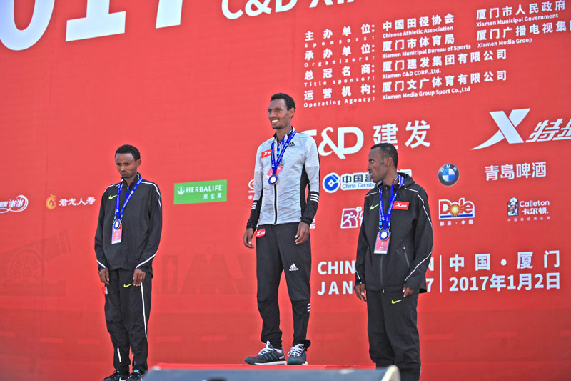 2017佱