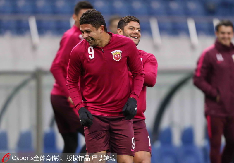 埃爾克森喜笑顏開