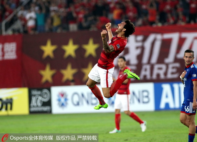 廣州恆大隊外援高拉特慶祝進球