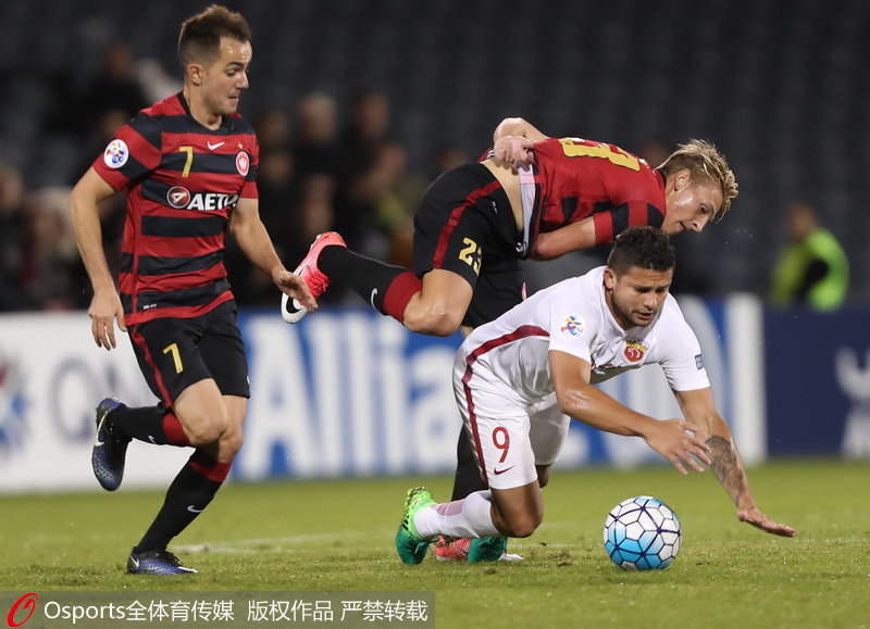 西悉尼流浪者隊盧斯蒂卡、考斯特防守上海上港隊外援埃爾克森