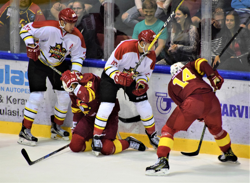 ���غ���������ת��Ϸ 3��2��ʤС��4��