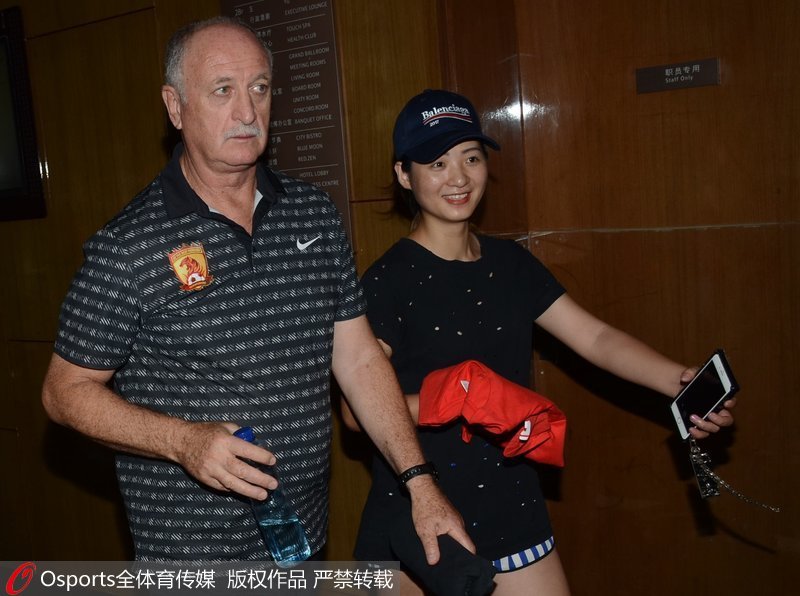 廣州恆大主帥斯科拉裡