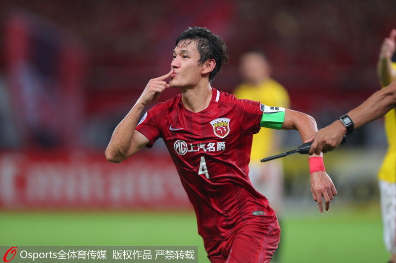 上海上港王燊超進球慶祝