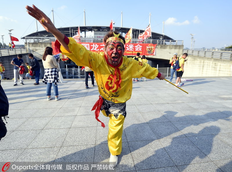 組圖：國足12強賽最后一戰將打響 盤點一路陪伴賽場的“第12人”【2】