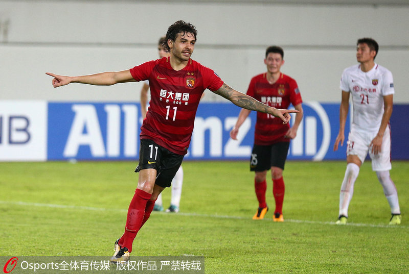 恆大隊高拉特進球后慶祝