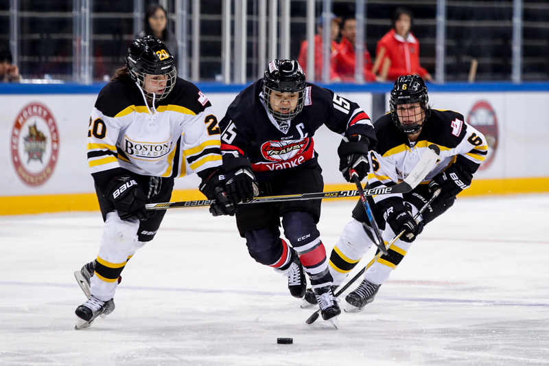 CWHL萬科陽光一分鐘進兩球 3-0完勝刀鋒奪第10勝【3】