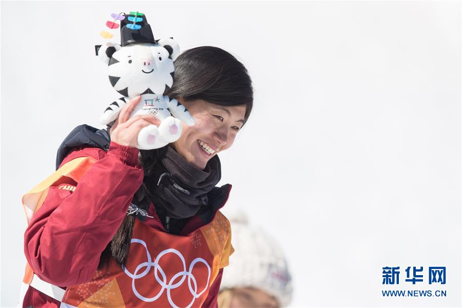 2��13�գ��й�ѡ���������ڱ�������ף��