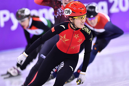 劍指2022 盤點平昌冬奧會中國代表團新星
2018韓國平昌冬奧會即將閉幕，中國派出的82名運動員中，有不少都是初次參加冬奧會的。俗話說“初生牛犢不怕虎”，在初嘗冬奧會滋味的同時，這些小將還取得了不凡的成績。【詳細】 