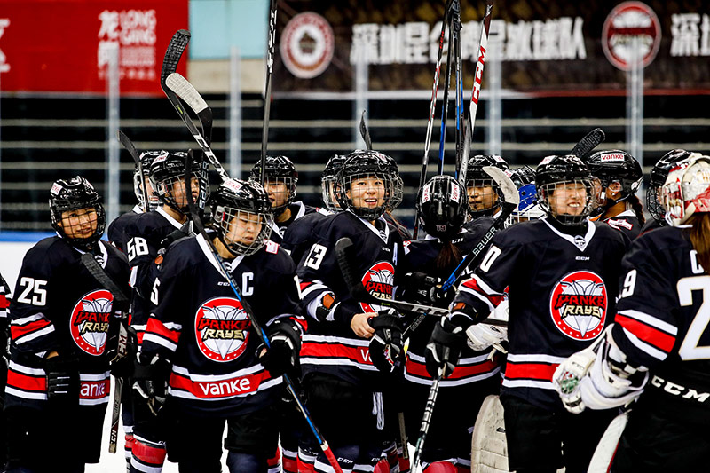 【CWHL】萬科陽光菜鳥賽季收獲自信 中國球員閃耀聯盟最年輕球隊【4】