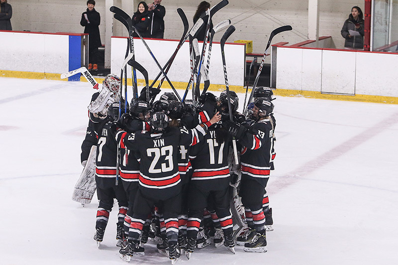 【CWHL】萬科陽光菜鳥賽季收獲自信 中國球員閃耀聯盟最年輕球隊【7】