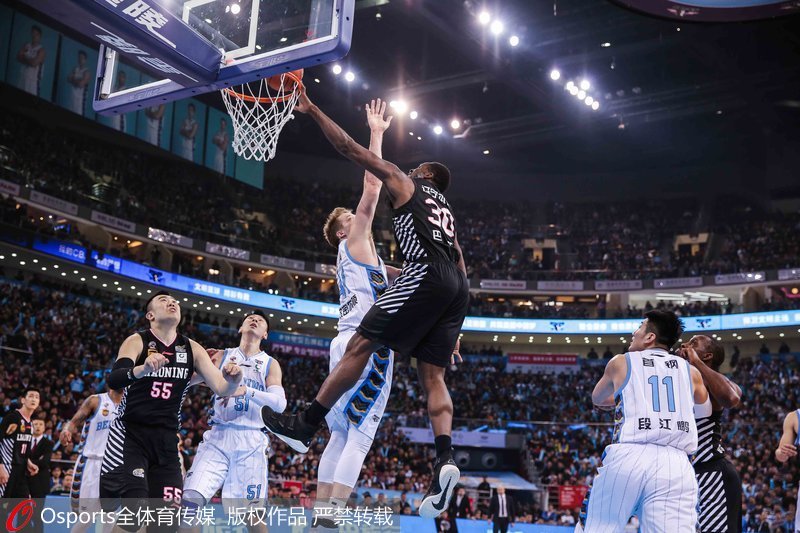 ��˹���±���