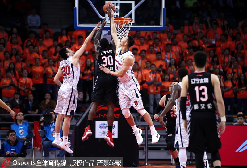 �׽�����ǰ�˹