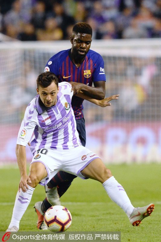 普拉諾與烏姆蒂蒂拼搶