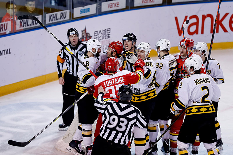 KHL-葉勁光次節強打破門 萬科龍主場三球負北方鋼鐵【4】