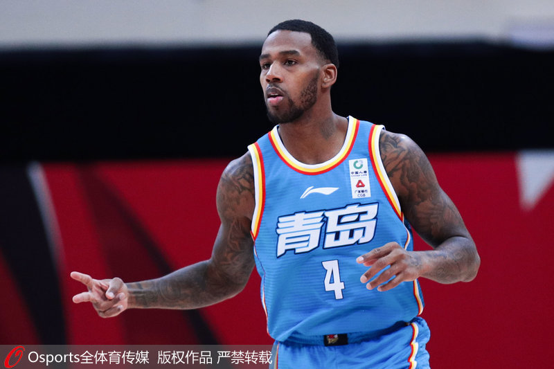 CBA-摩爾21分陳盈駿21+8 青島94-114廣州吞九連敗